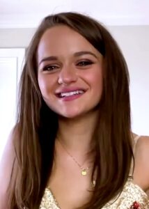 Joey King Body Measurement